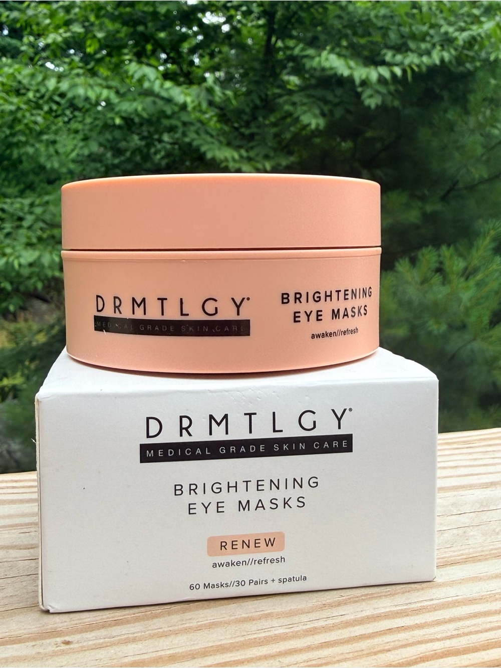 DRMTLGY Brightening Eye Masks — Peach Renewal
